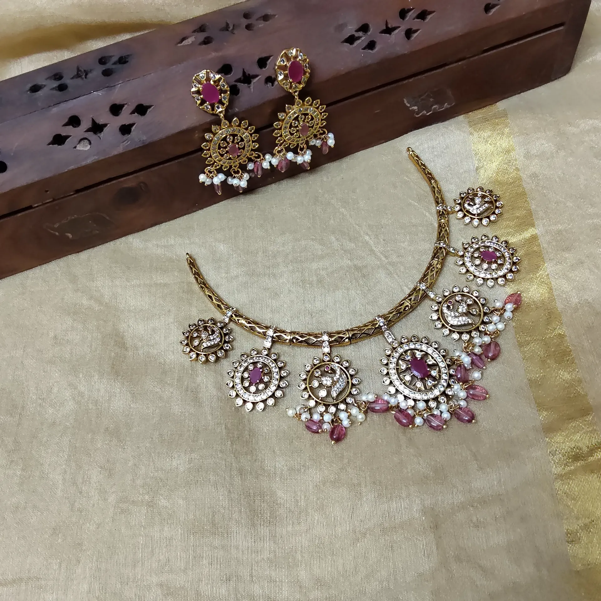 Premium gold imitation addige Necklace set